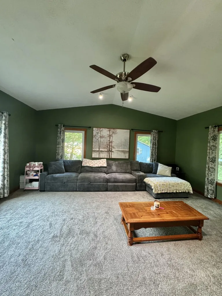 9462 E Colby Road Crystal Township MI 48818