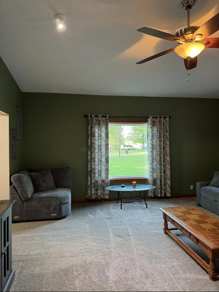 9462 E Colby Road Crystal Township MI 48818