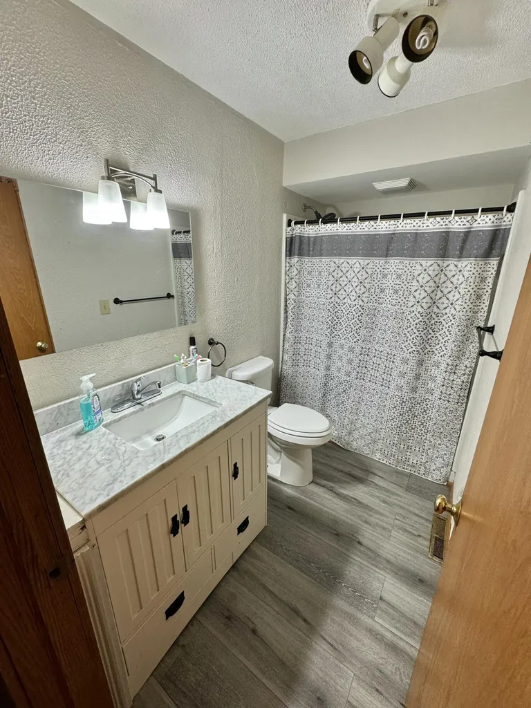 9462 E Colby Road Crystal Township MI 48818
