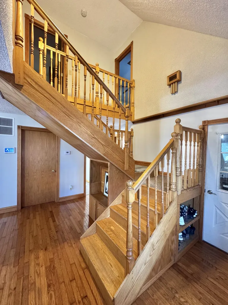 9462 E Colby Road Crystal Township MI 48818