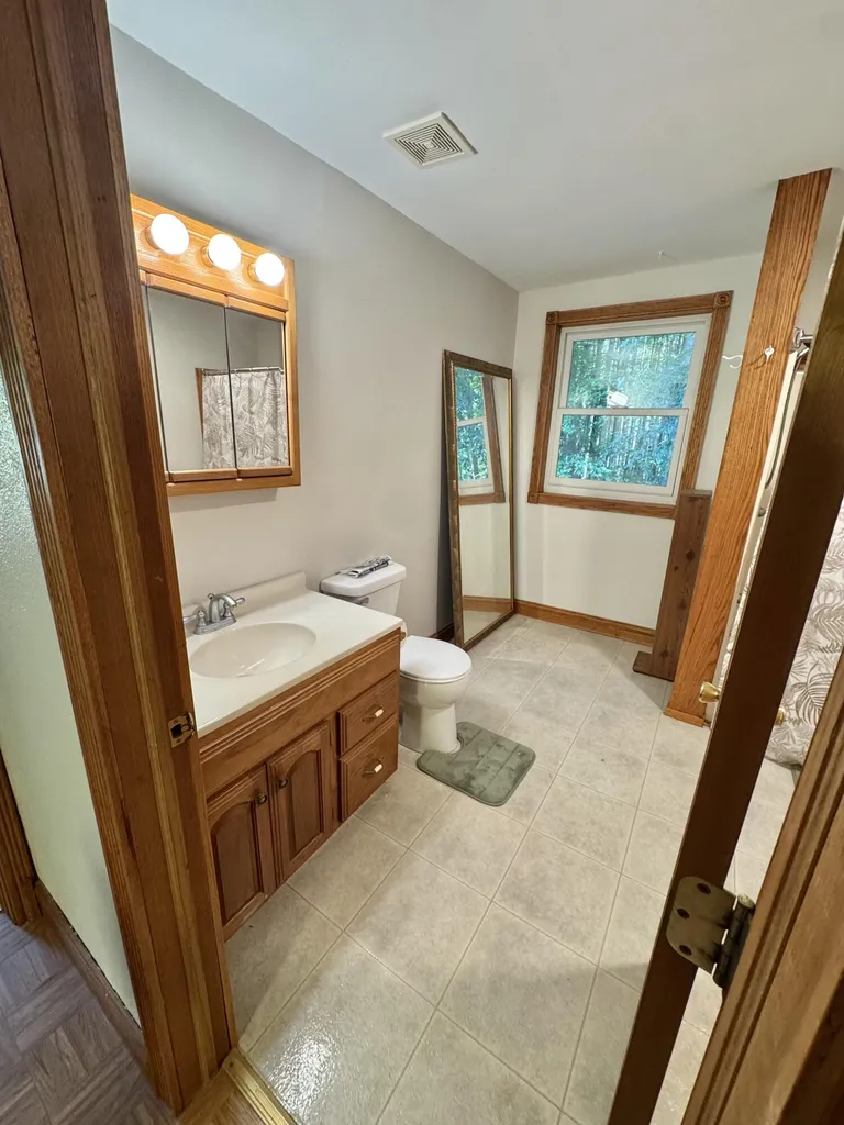 9462 E Colby Road Crystal Township MI 48818