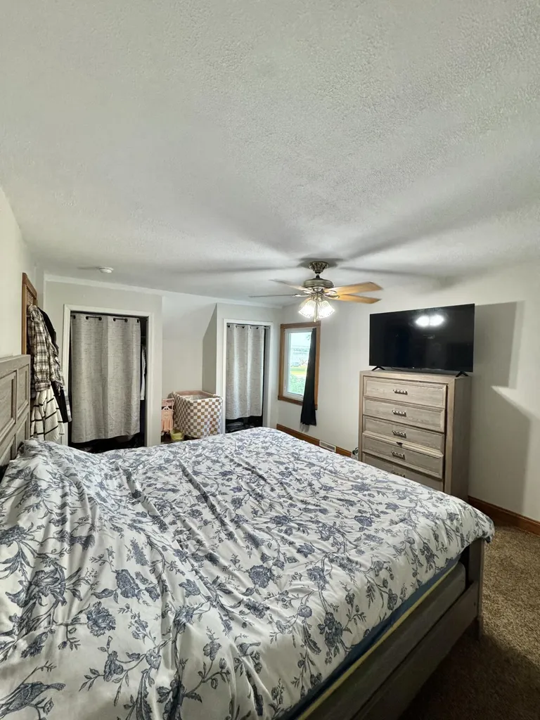 9462 E Colby Road Crystal Township MI 48818