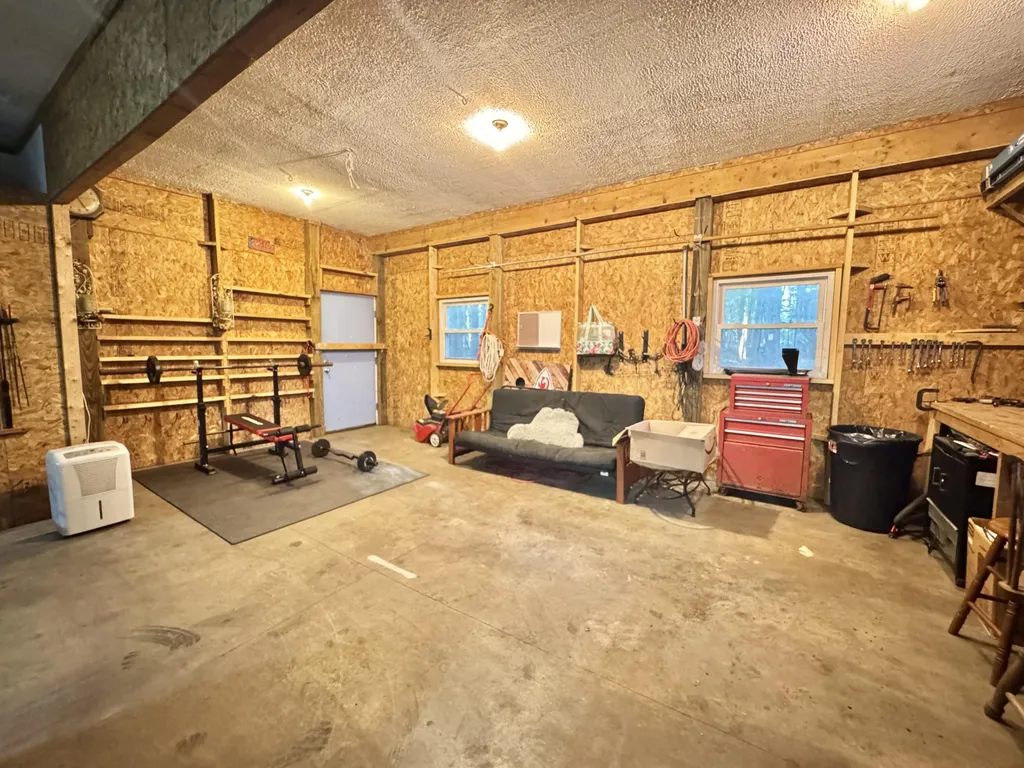 9462 E Colby Road Crystal Township MI 48818