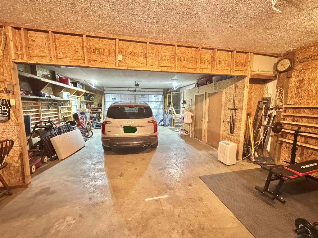 9462 E Colby Road Crystal Township MI 48818