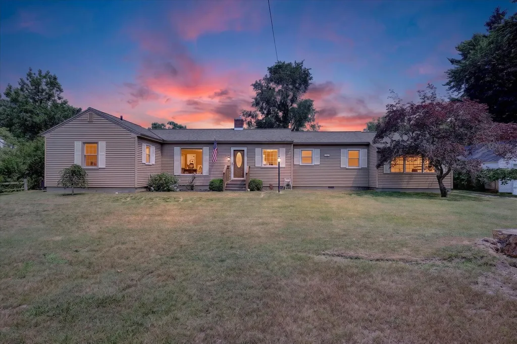 236 Mcconnell Avenue North Muskegon City MI 49445
