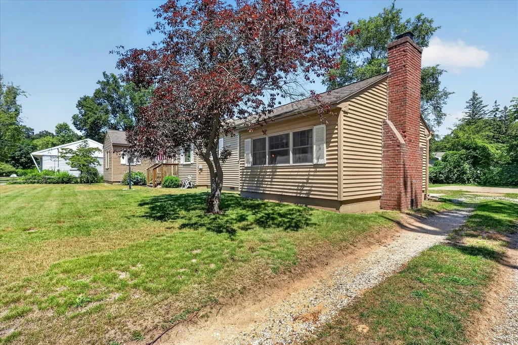 236 Mcconnell Avenue North Muskegon City MI 49445