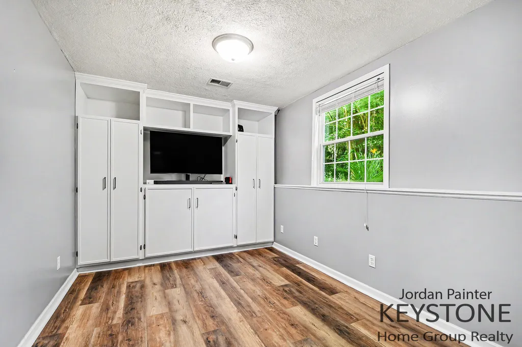 58 Sagamore Trail SE Vergennes Township MI 49331