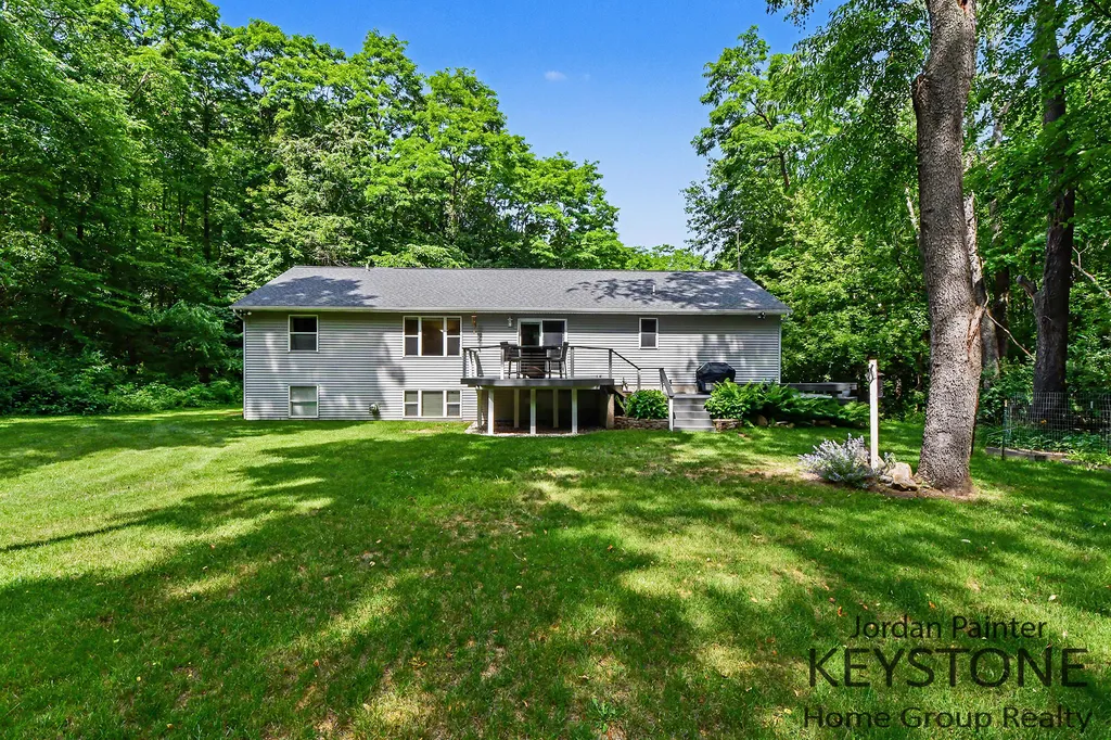 58 Sagamore Trail SE Vergennes Township MI 49331