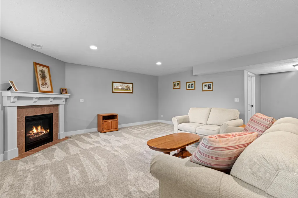6169 Bellflower Court SE Caledonia Township MI 49316