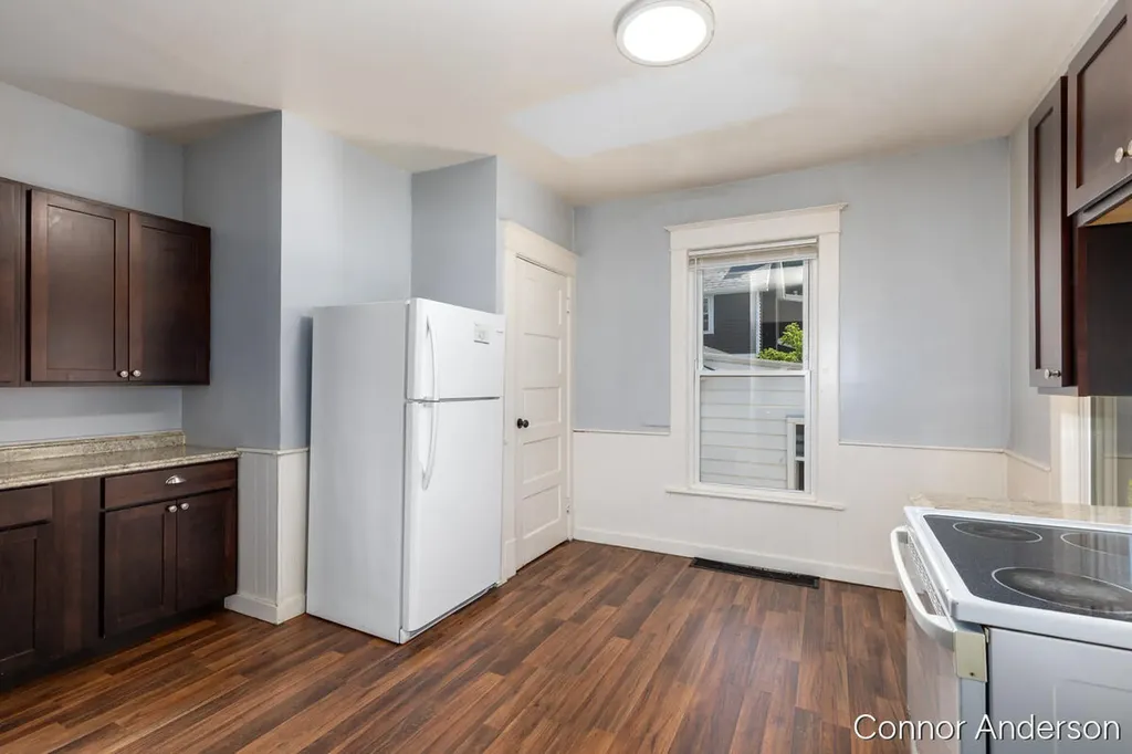 930 1st Street NW Grand Rapids City MI 49504