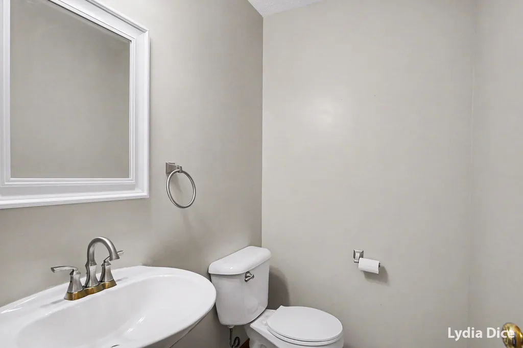 4282 Knapp Valley Court NE Grand Rapids Charter Township MI 49525
