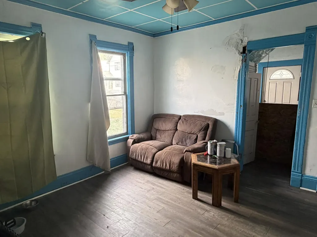 841 Nagold Street NW Grand Rapids City MI 49504