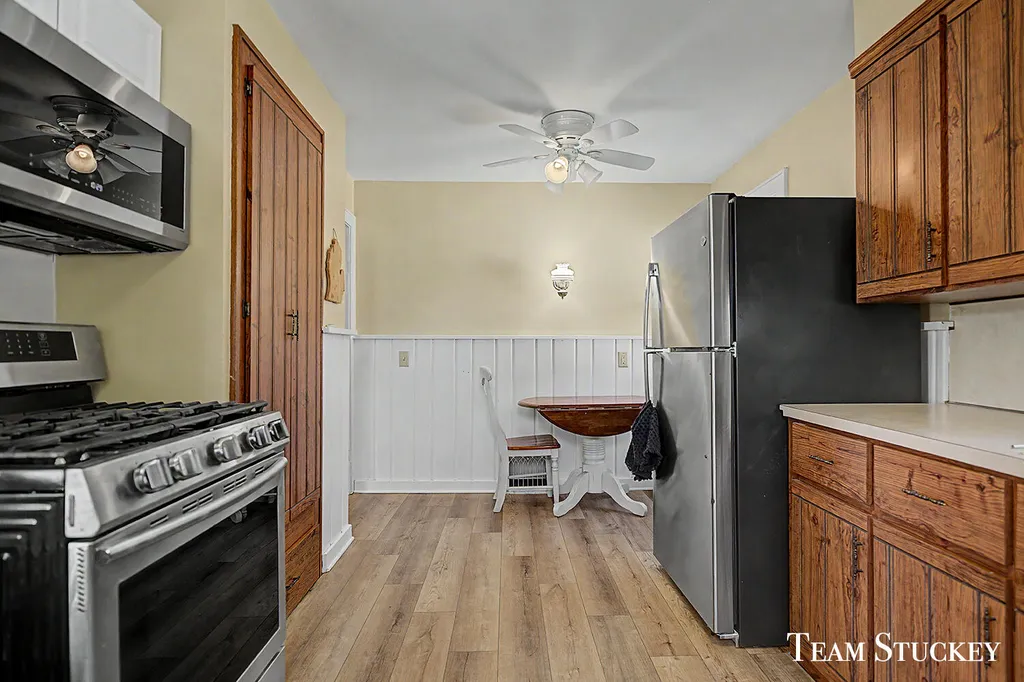 1125 Kusterer Drive NW Walker City MI 49534