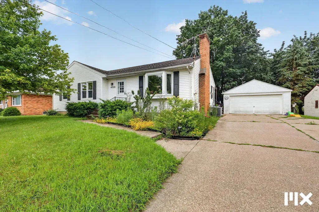 4528 Billmar Street SW Grandville City MI 49418