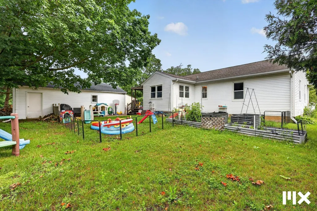 4528 Billmar Street SW Grandville City MI 49418