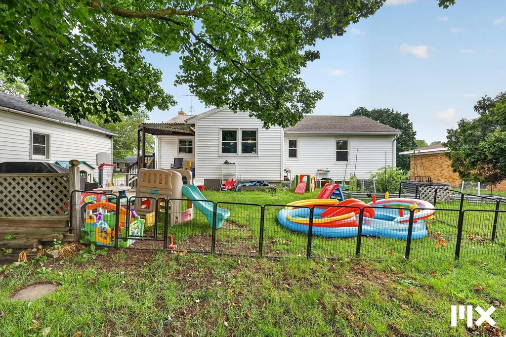 4528 Billmar Street SW Grandville City MI 49418
