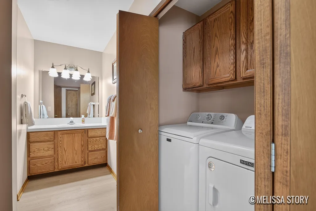 2714 Olivia Street NW Grand Rapids City MI 49504