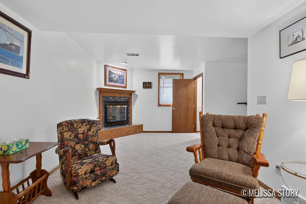 2714 Olivia Street NW Grand Rapids City MI 49504