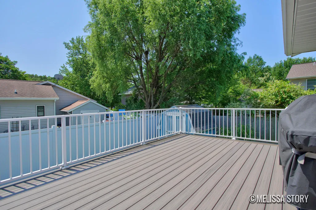 2714 Olivia Street NW Grand Rapids City MI 49504