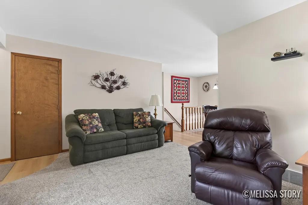 2714 Olivia Street NW Grand Rapids City MI 49504
