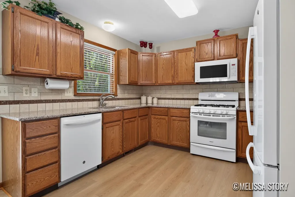 2714 Olivia Street NW Grand Rapids City MI 49504