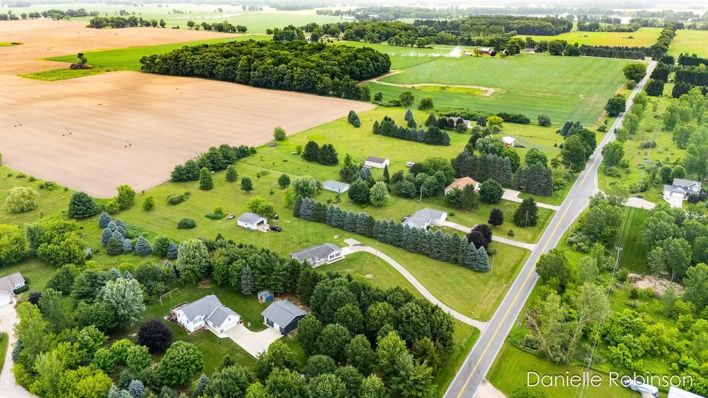 6829 12 Mile Road NE Courtland Township MI 49341