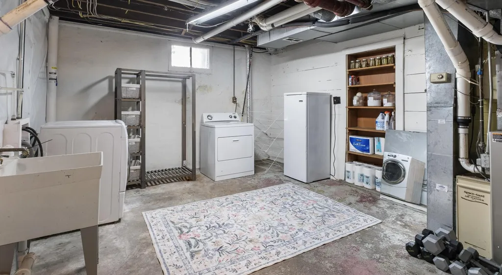 3843 Superior Street SW Grandville City MI 49418