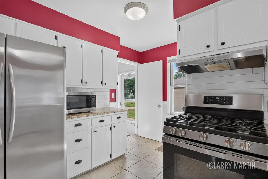 1531 32nd Street SW Wyoming City MI 49509