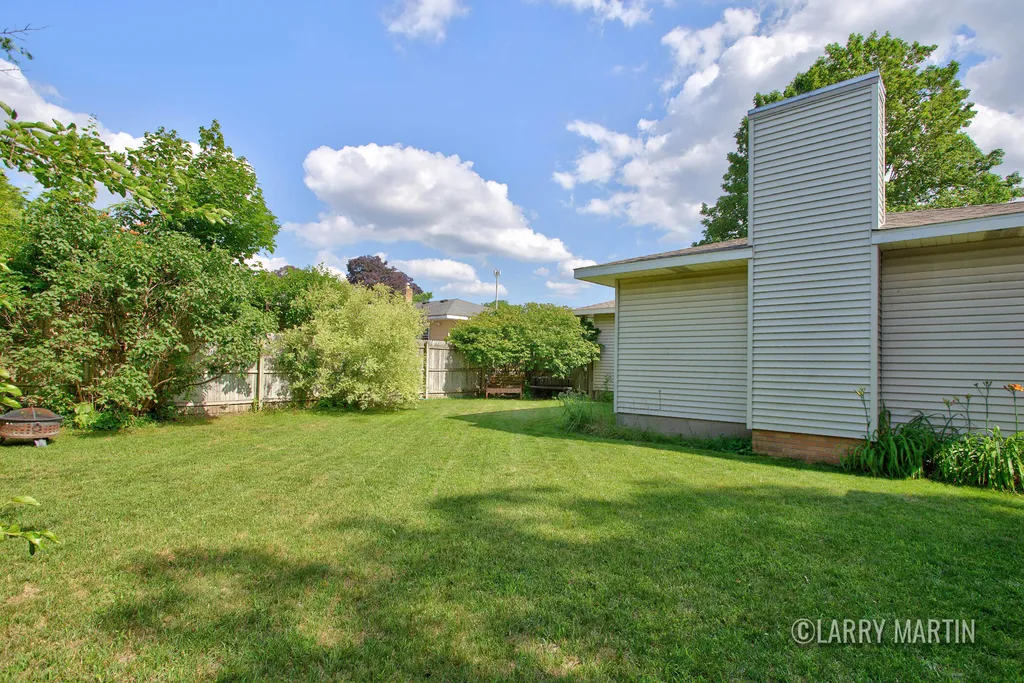 1531 32nd Street SW Wyoming City MI 49509