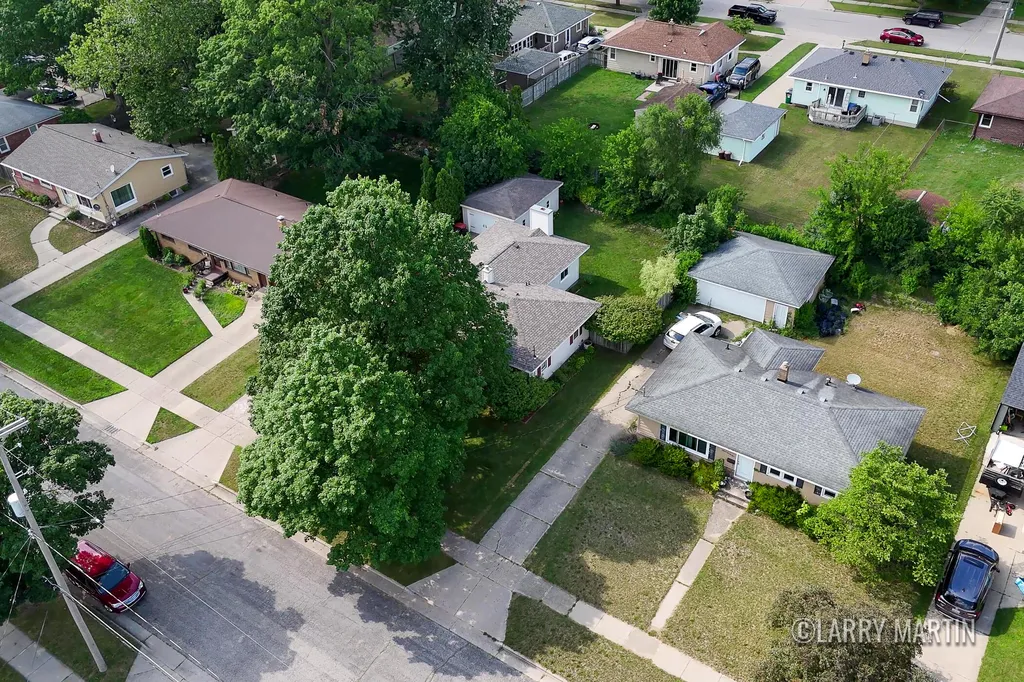 1531 32nd Street SW Wyoming City MI 49509