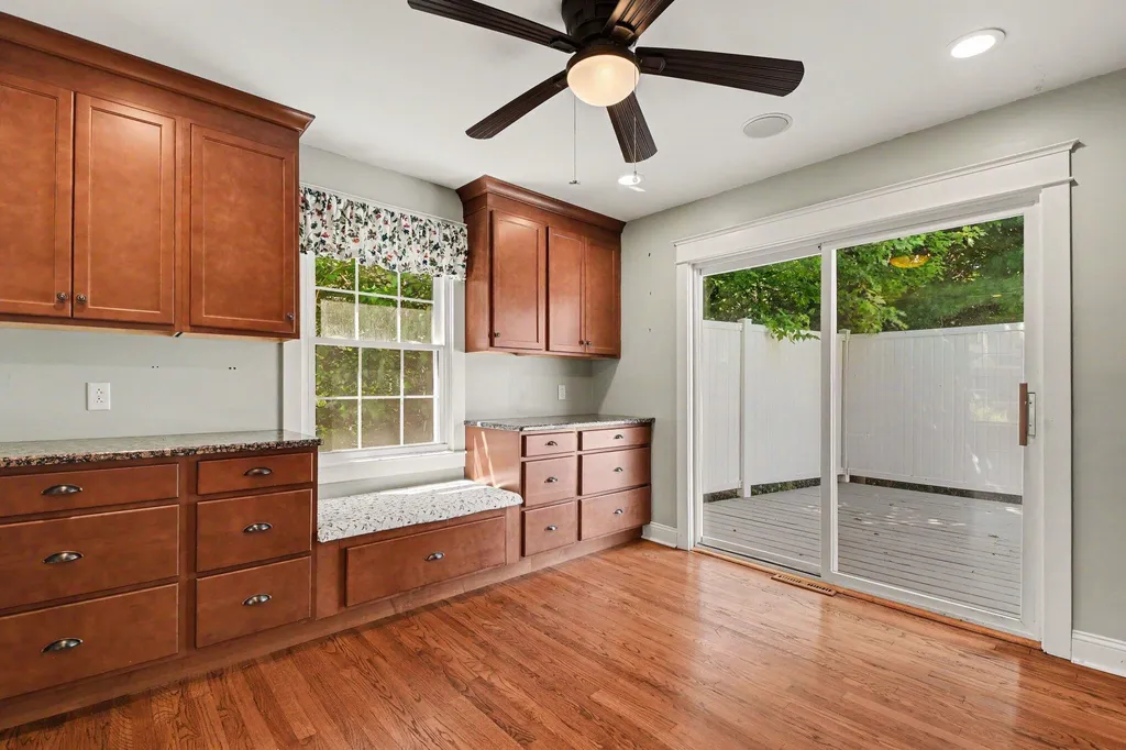 4994 Bluff Drive NE Plainfield Charter Township MI 49525