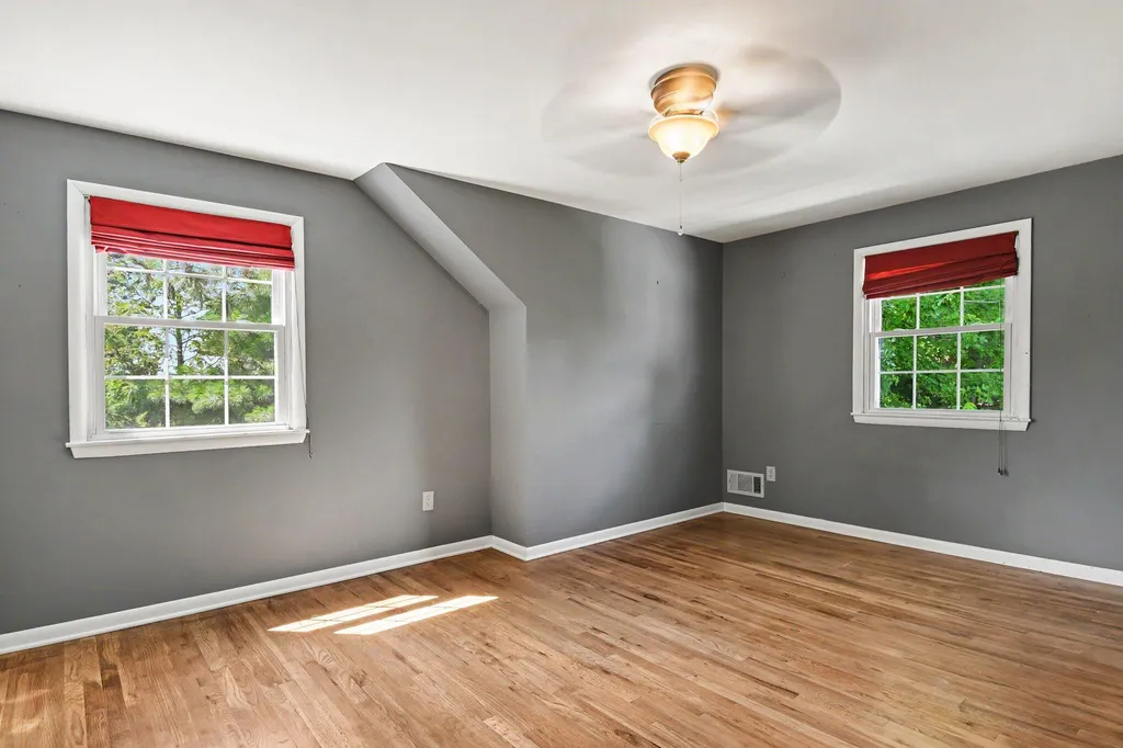 4994 Bluff Drive NE Plainfield Charter Township MI 49525