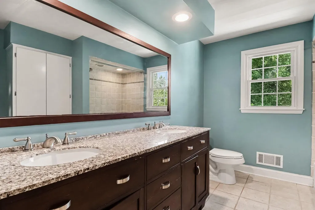 4994 Bluff Drive NE Plainfield Charter Township MI 49525