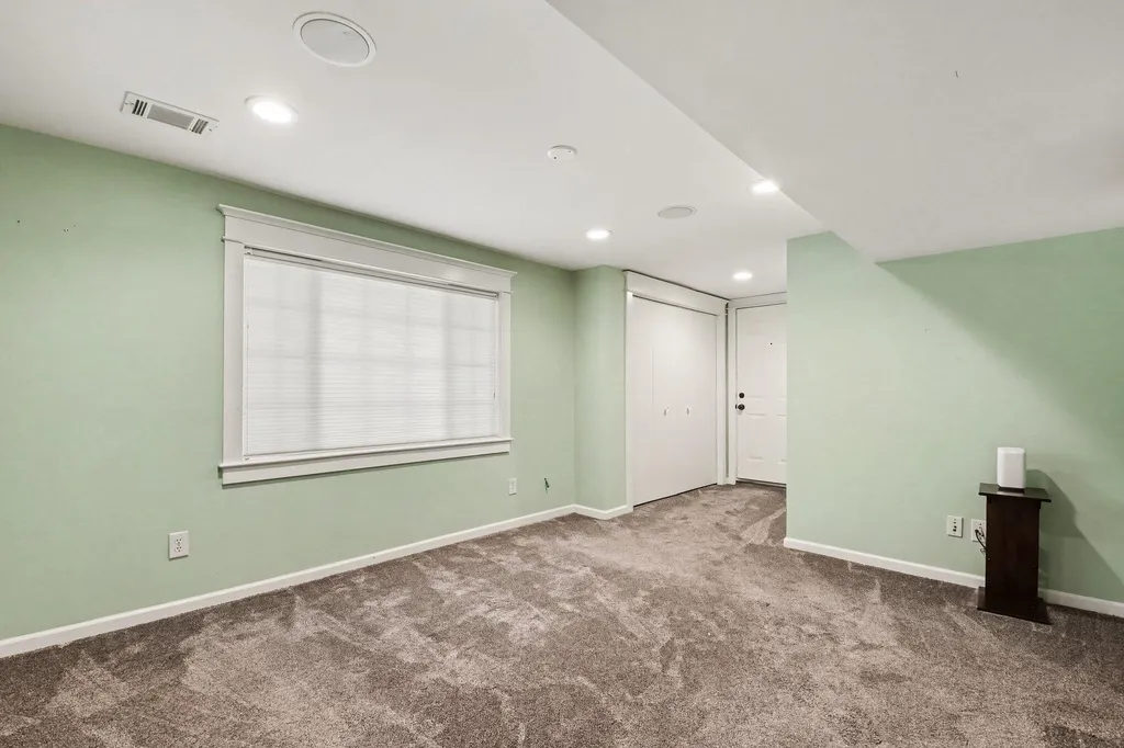 4994 Bluff Drive NE Plainfield Charter Township MI 49525