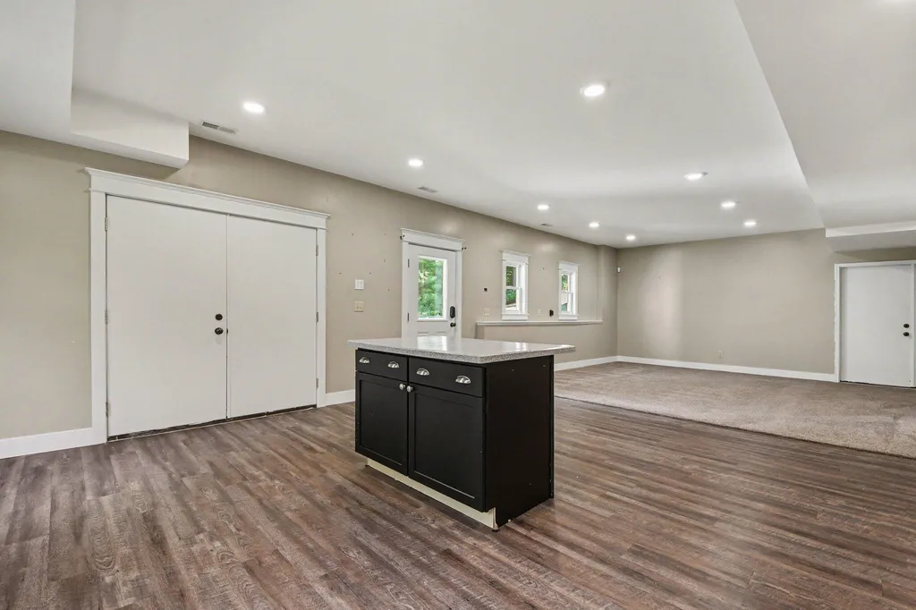 4994 Bluff Drive NE Plainfield Charter Township MI 49525