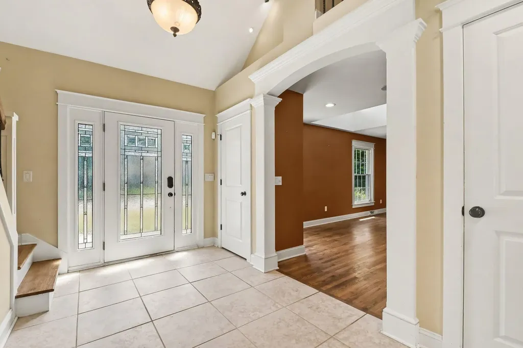 4994 Bluff Drive NE Plainfield Charter Township MI 49525