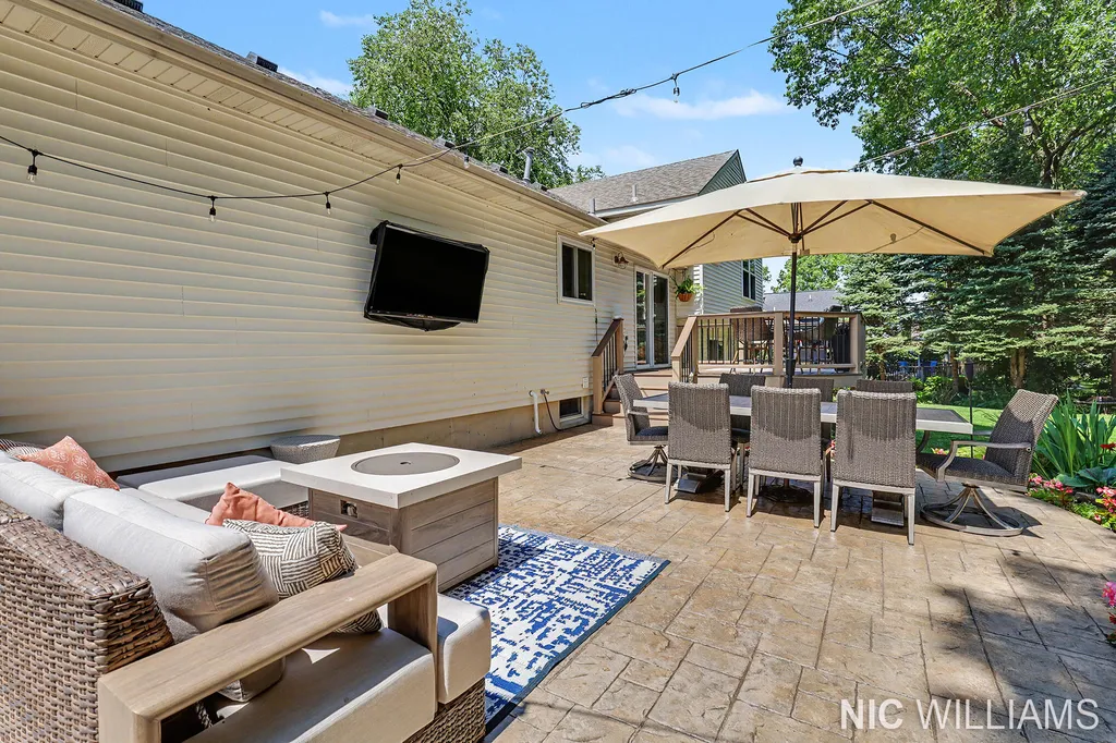 4700 Paramount Drive NE Plainfield Charter Township MI 49525