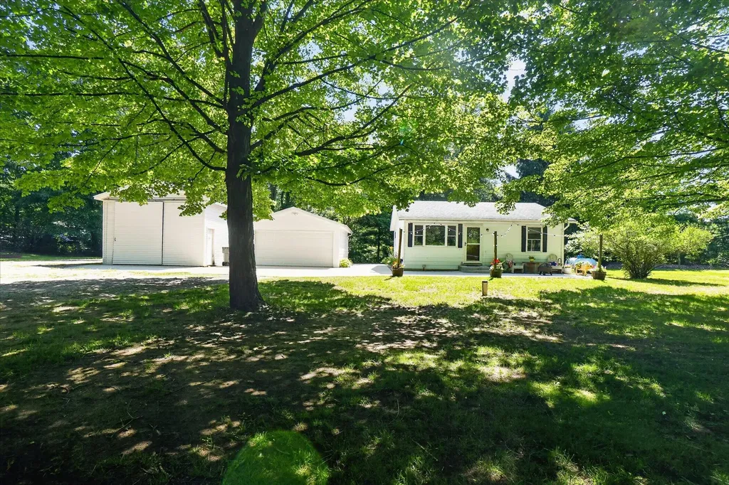 401 S Whitmore Road Hastings City MI 49058