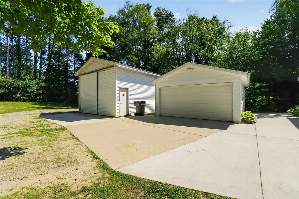 401 S Whitmore Road Hastings City MI 49058