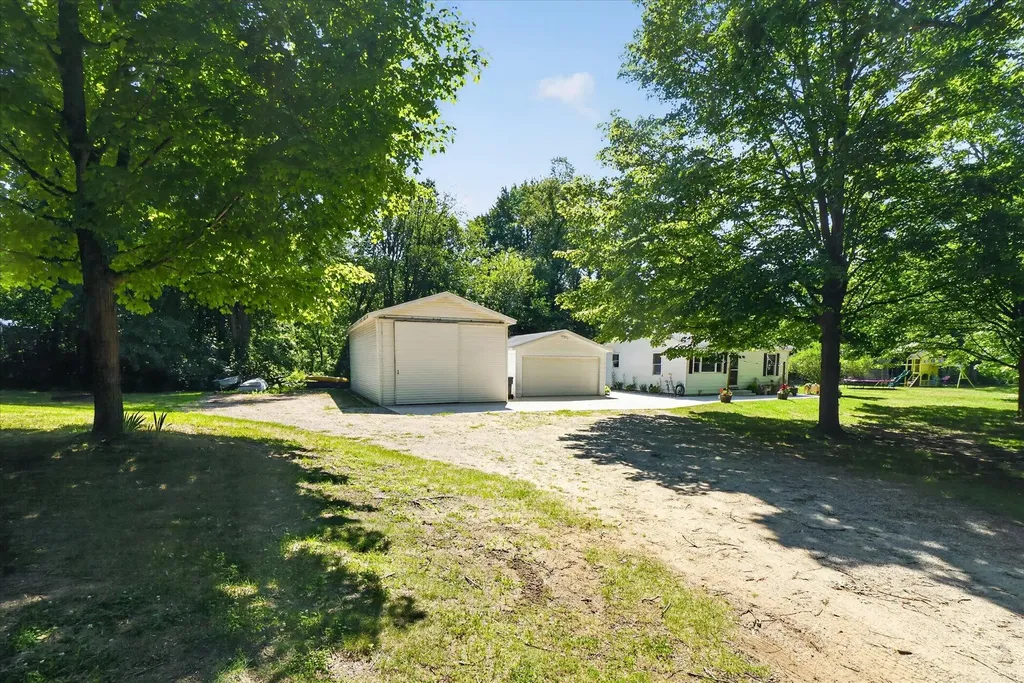 401 S Whitmore Road Hastings City MI 49058