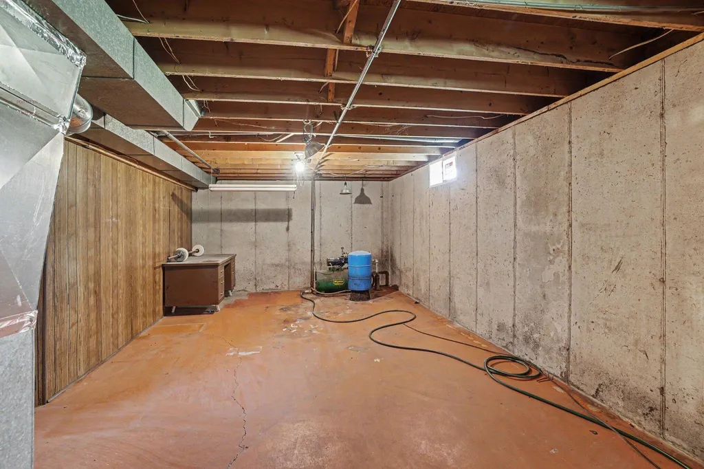 1611 Highland Street Park Township MI 49423