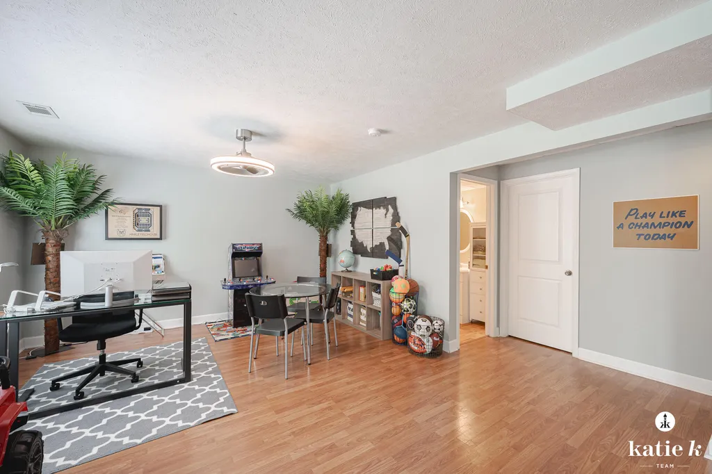 3432 Mason Ridge Drive NE Grand Rapids Charter Township MI 49525