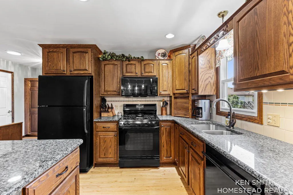 4426 41st Street SW Grandville City MI 49418