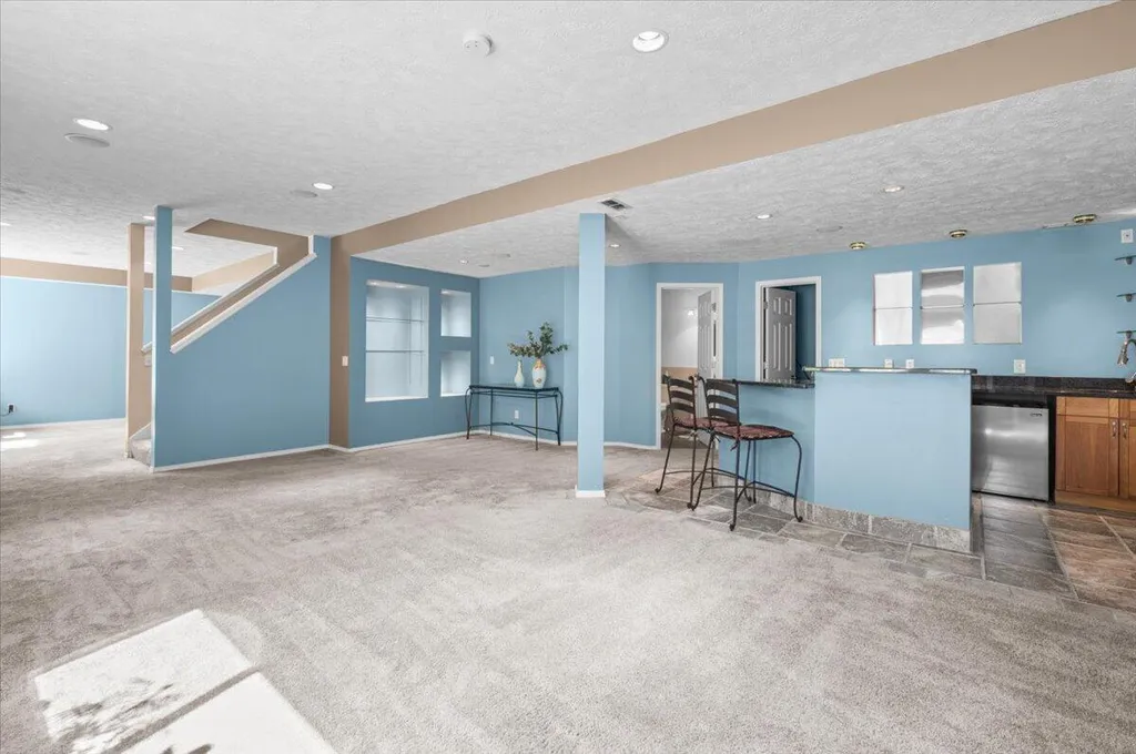 2317 Thornwood Drive Delhi Charter Township MI 48842