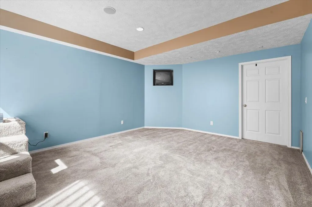 2317 Thornwood Drive Delhi Charter Township MI 48842