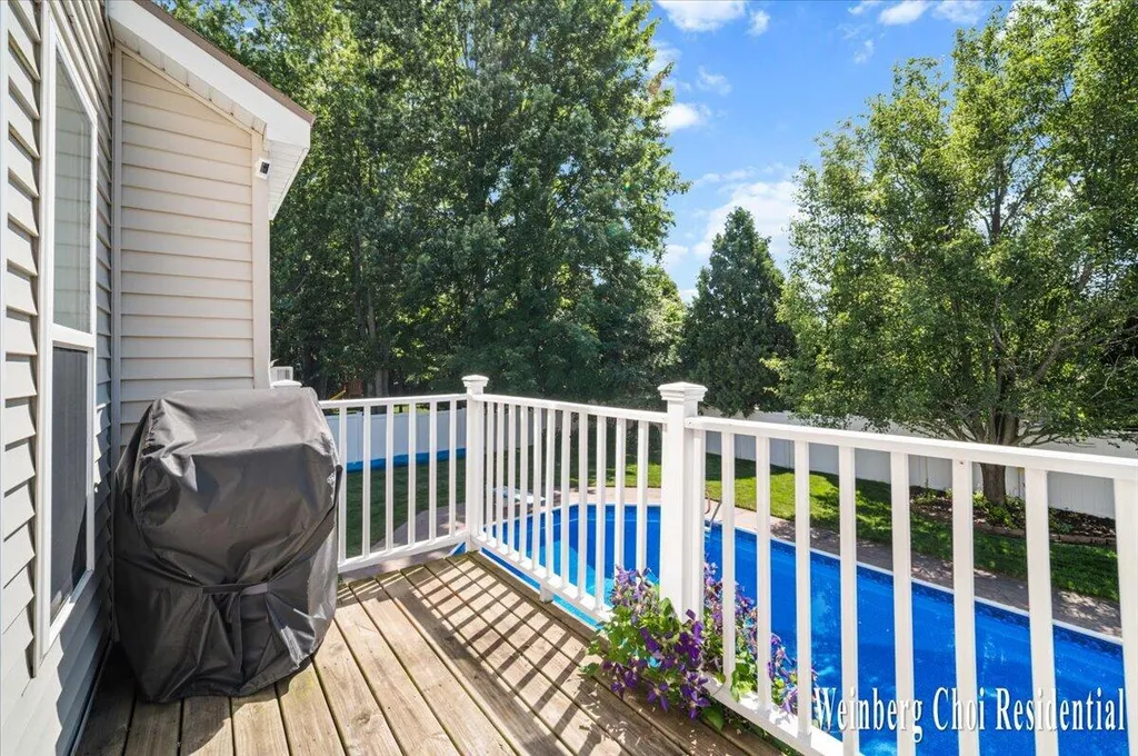 2317 Thornwood Drive Delhi Charter Township MI 48842