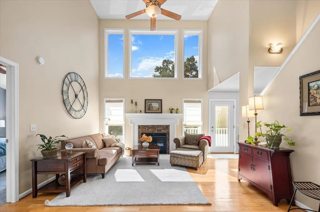 2317 Thornwood Drive Delhi Charter Township MI 48842