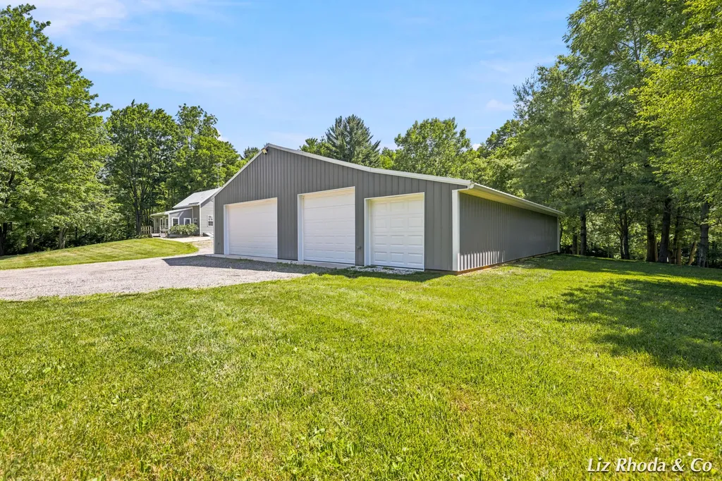 10240 Connelley Avenue NE Oakfield Township MI 48838
