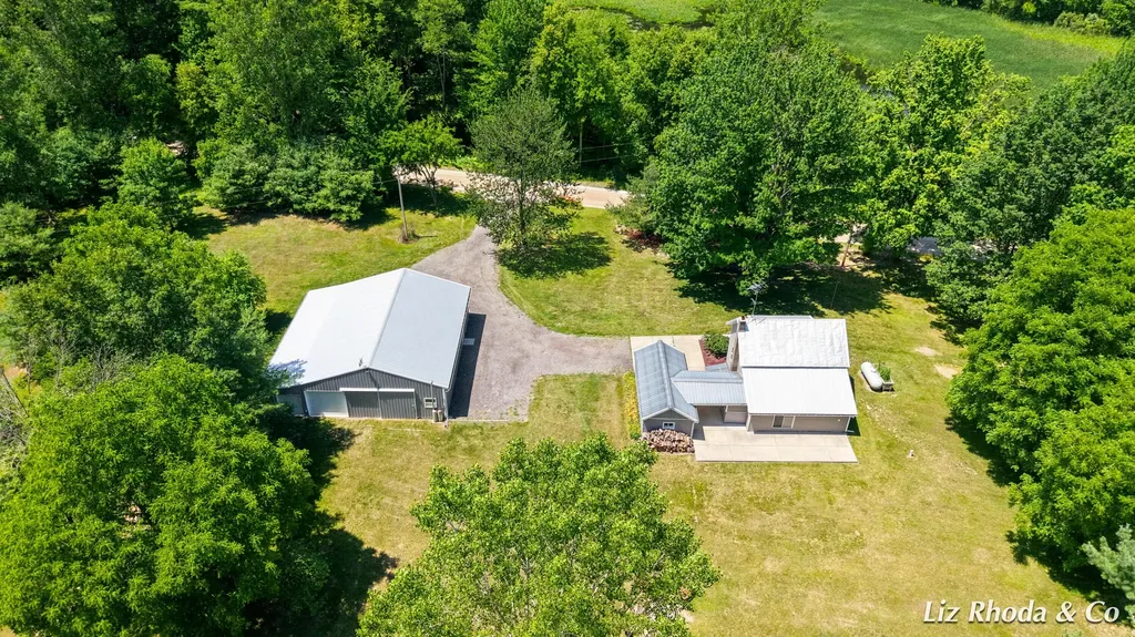 10240 Connelley Avenue NE Oakfield Township MI 48838
