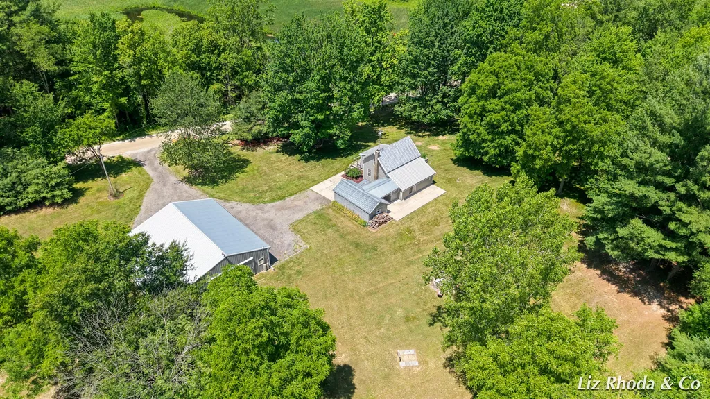 10240 Connelley Avenue NE Oakfield Township MI 48838